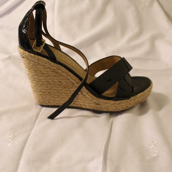 WEDGES - Picture 2 of 2